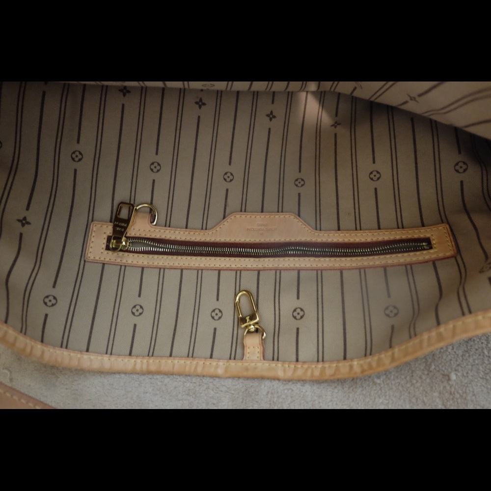 100% Authentic Louis Vuitton Delightful MM Bag - Picture 6 of 8